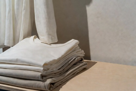 The Power of Less: Minimalist Fashion as a Modern Way of Living